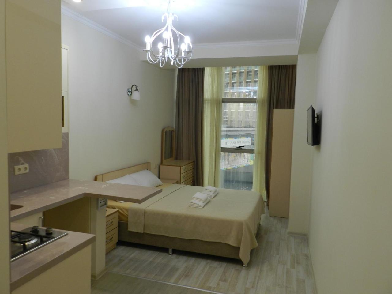 Subtropic Apartments 巴统 外观 照片